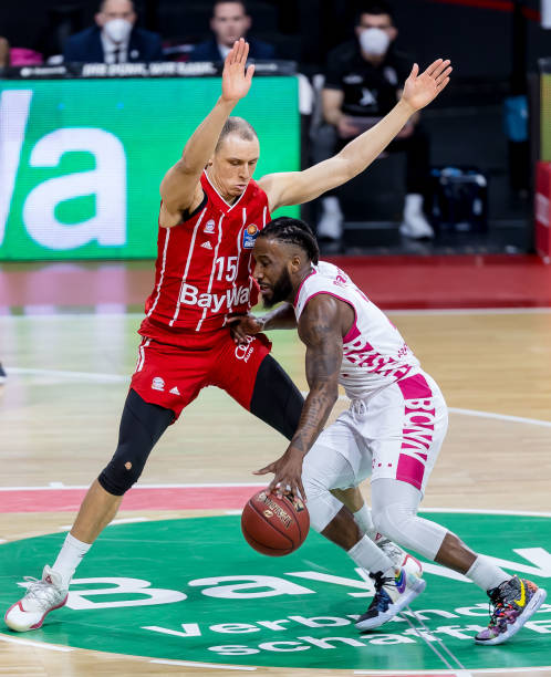 决定将其出 决定将其出