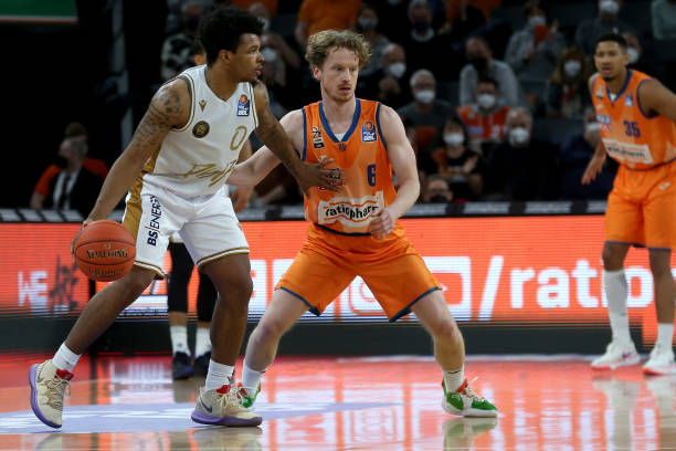 实力的较量 实力的较量