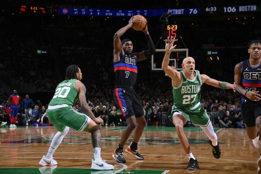 兰面对费耶 兰面对费耶